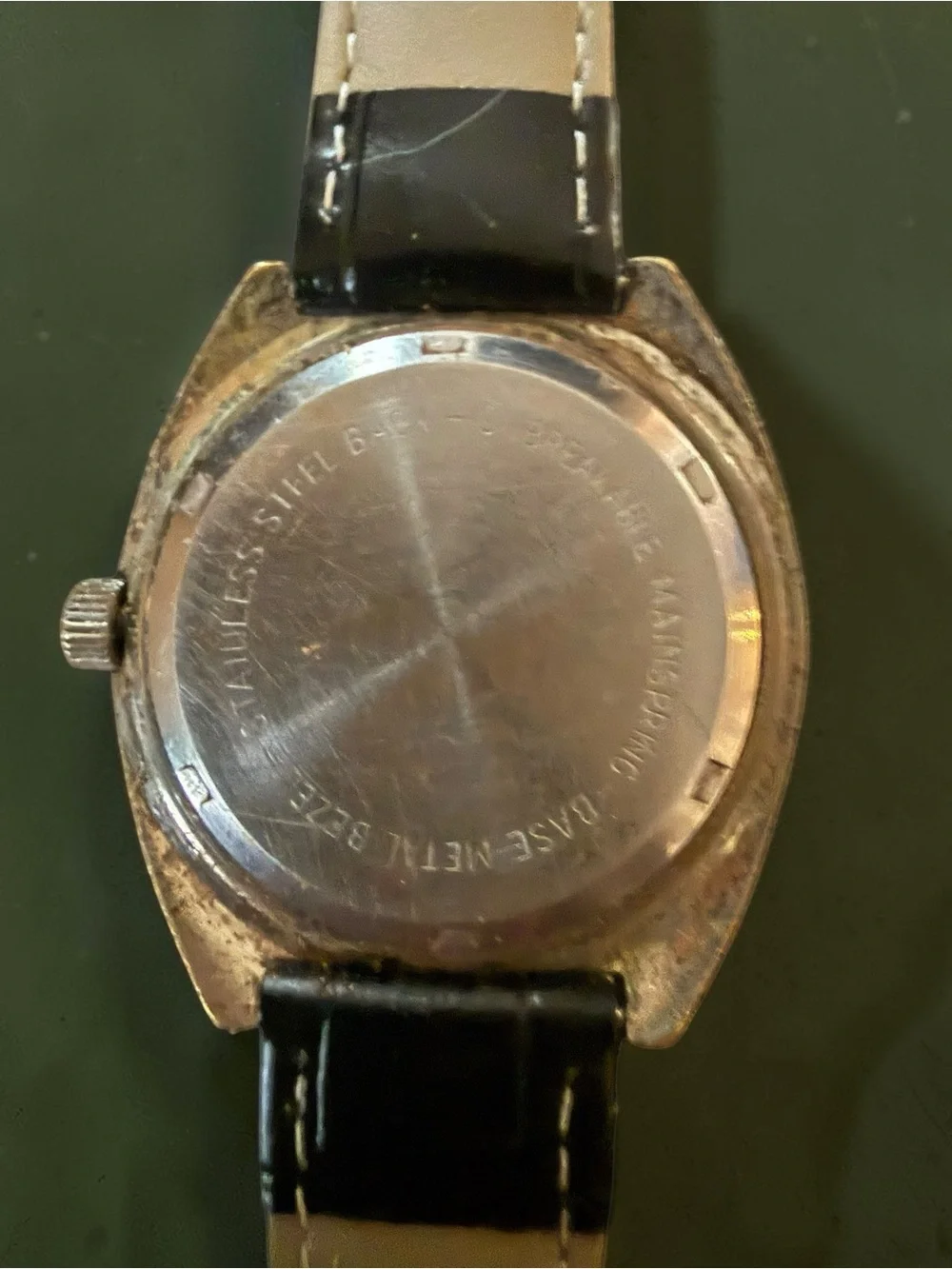 Rouan VTG De Luxe Date O Matic Mechanical Swiss Movement 60s, running,